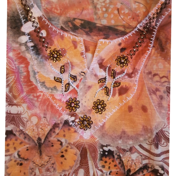 Womens plus butterfly top - Picture 4 of 7